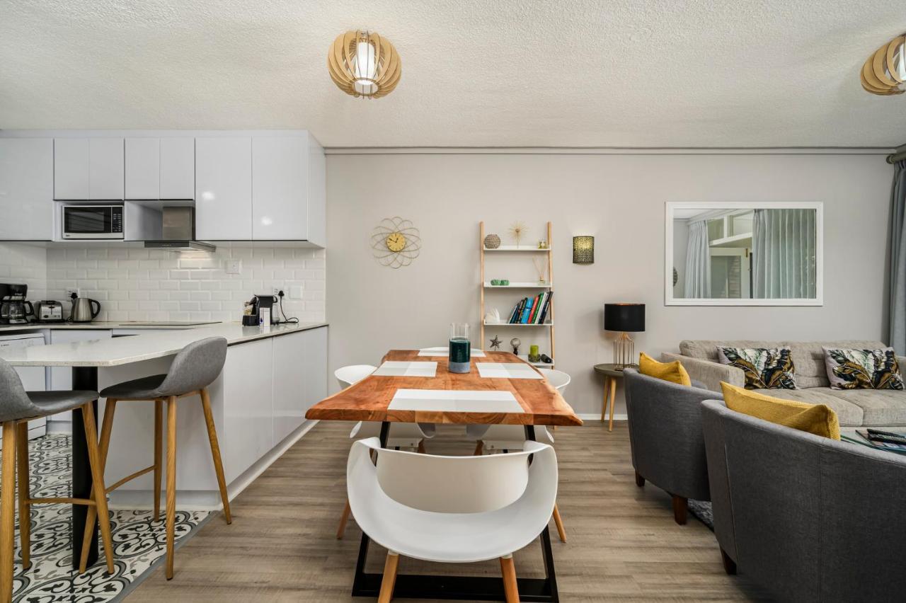 Brookes Hill Suites Luxury Apartment 124 Порт-Элизабет Экстерьер фото
